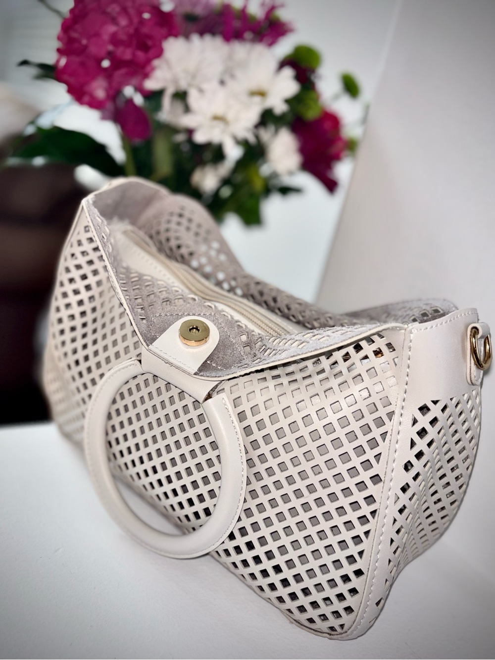 Urban Expressions Laser Cut Satchel Hand Bag - Picture 5 of 8
